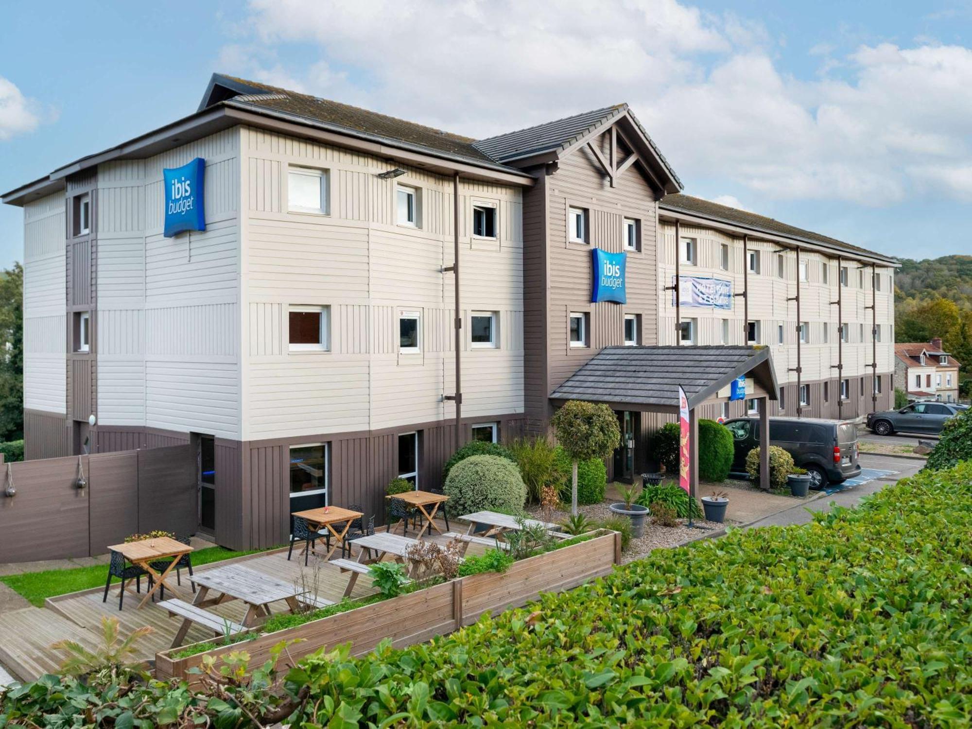 Hotel Ibis Budget Фекам Экстерьер фото